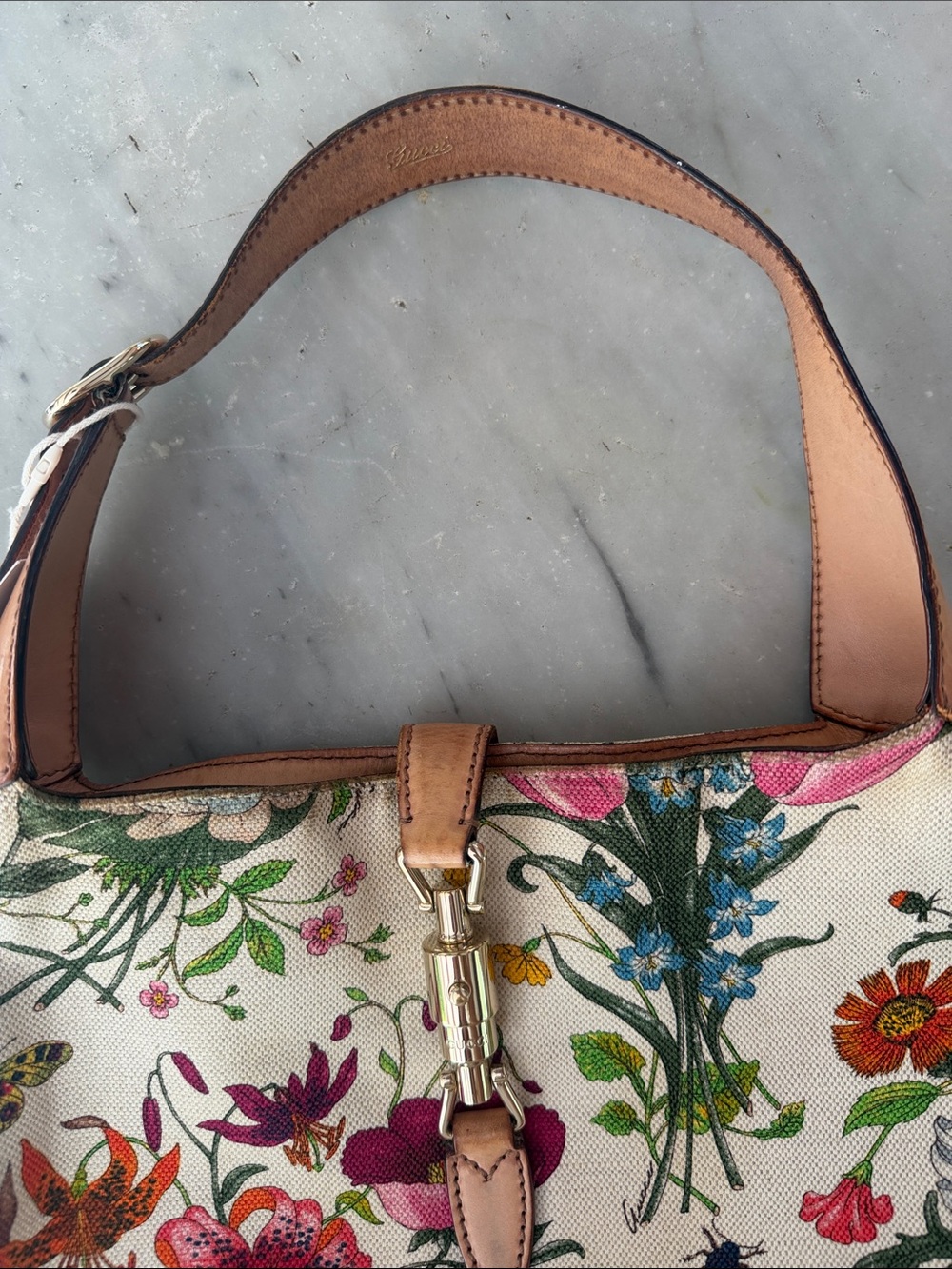 Vintage Gucci Floral Canvas Shoulder Bag with Tan Leather Trim - Picture 2 of 11